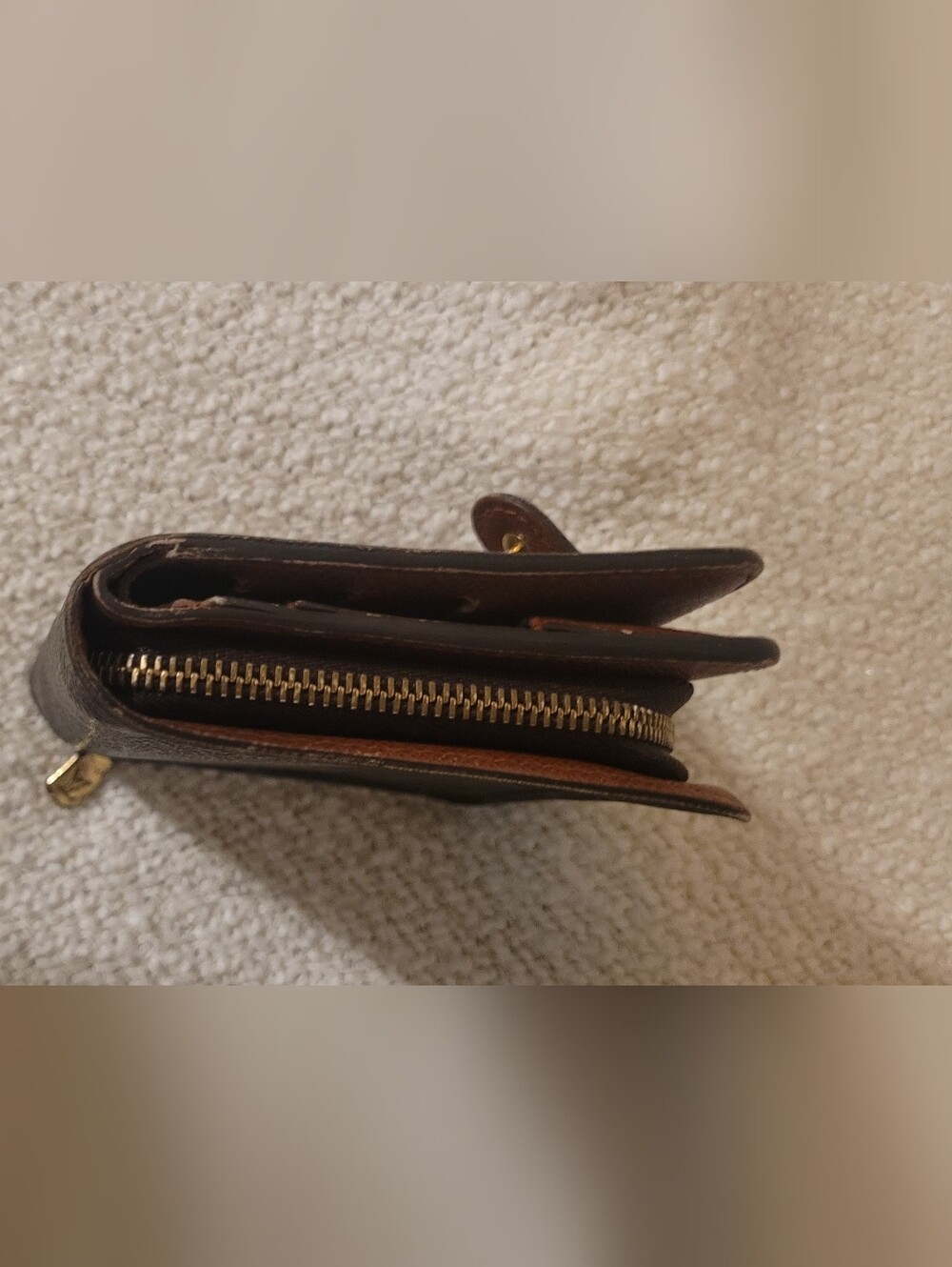 Auth Louis Vuitton Compact Wallet EUC - Picture 3 of 16